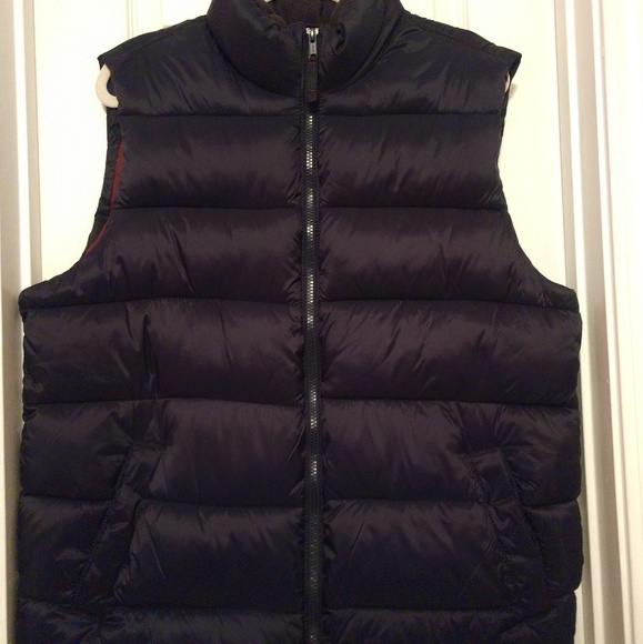Vest - Picture 1 of 2
